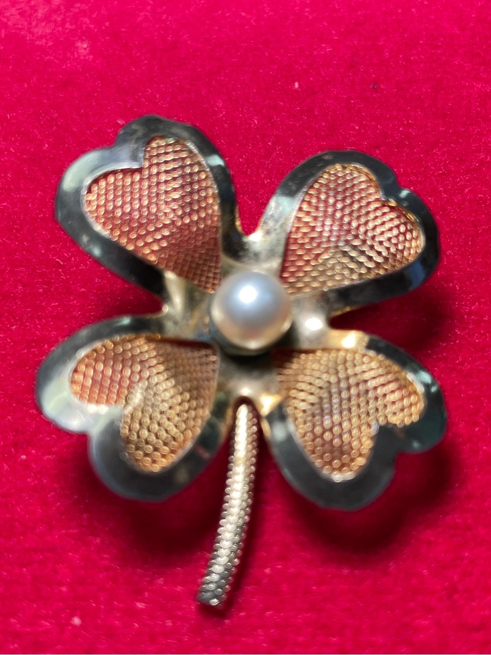Coro Gold-Tone Four-Leaf Clover Brooch - Picture 5 of 9